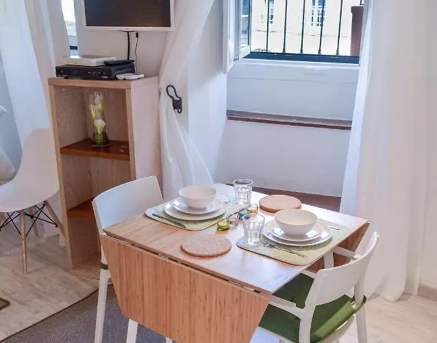 Alfama Loft, Santa Apolonia *