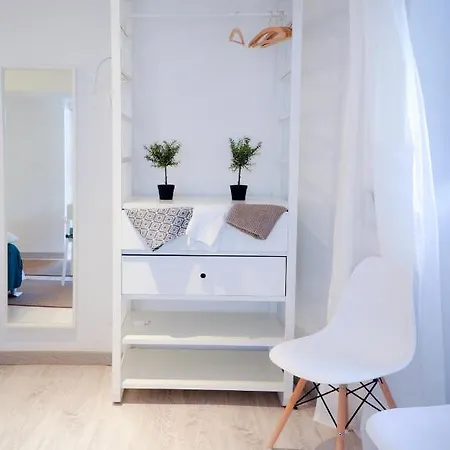 Renovated Alfama Loft, Santa Apolonia *